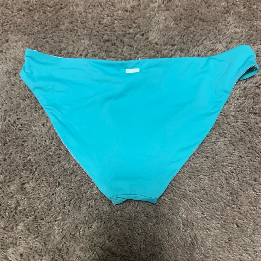 Bikini Bottom - image 4